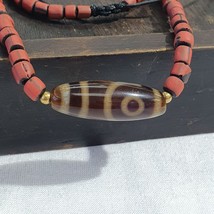 Collier pendentif vintage agate 2 yeux perles Tibet Himalayan Dzi - $3,642.60 MXN