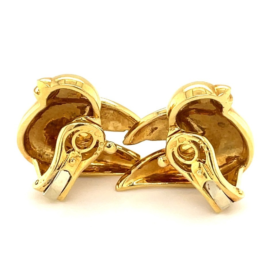 Authenticity Guarantee
Van Cleef & Arpels 18k Yellow Gold Vintage Dove Ear C... Item image 7