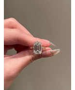 Lab Grown Emerald Cut 1 to 5 Ct E VS1 Solitaire Diamond Engagement Ring ... - €607,03 EUR+