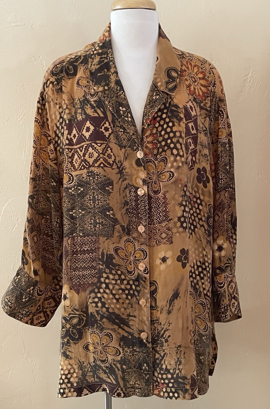 Tianello Aida Blouse Size 1X Earthtones Print Button Up Artsy Garment Dy... - $44.43