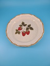 VINTAGE MIKASA STRAWBERRY FESTIVAL 10.75&quot; DINNER PLATES 1970S EB 801 - £7.61 GBP