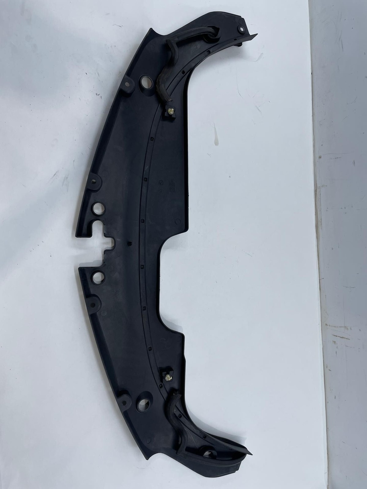 2011 Cadillac SRX Radiator Support Cover Complete W/ Rubber Seal 20843992 OEM Item image 7