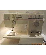 Singer Sewing Machine Model 9008 PINK Stylist ZigZag with Foot pedal - €87,80 EUR