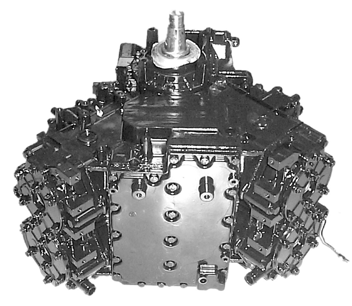 Johnson | Evinrude 88-90 HP V4 Crossflow Flatback Outboard Powerhead 198... - $2,752.00
