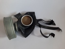 WW-2 Germany - Original Gas mask with filter - $34.99