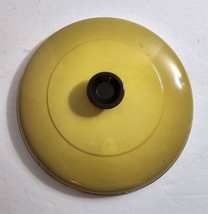 Vintage Yellow Enamel on Aluminum Primitive 8&quot; Round Replacement Lid #27 - $352.39 MXN