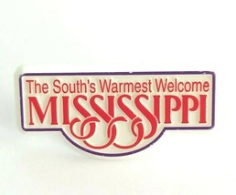 Vintage Mississippi The South&#39;s Warmest Welcome Plastic Souvenir Lapel Pin - £7.46 GBP