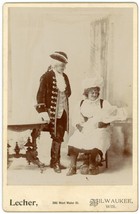 Circa 1880&#39;S Rare Named Cabinet Card Man &amp; Woman In Costume W Baby Milwaukee, Wi - £12.40 GBP