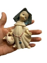 Nun With Pitcher Figurine  Vintage Simonetti Fontanini Italy Spider 833 - $18.00