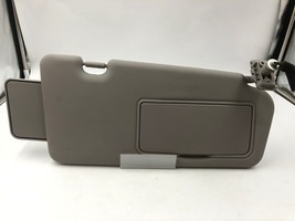 2006-2014 Kia Sedona Passenger Sun Visor Sunvisor Gray Illuminated OEM H01B56053 - £34.74 GBP