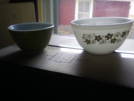 pyrex bowls spring blossom craisy daisy - $23.74
