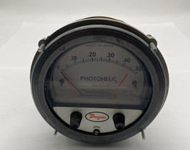 Dwyer 3000-0SGT-C Photohelic® Pressure Gauge 0-0.5&quot; Water/Amplifier Relay  - £91.41 GBP