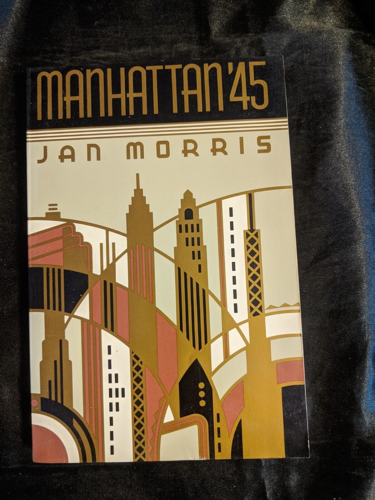 Manhattan &#39;Forty-Five Paperback Jan Morris - $6.92