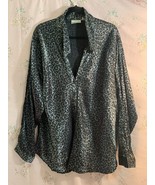 FASHIION BUG BLOUSE ladies size 30/32 black Silver Leopard Print Shimmer - $14.11