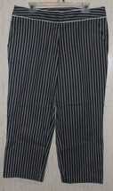 New Womens Venezia Black &amp; White Pinstripe Capris / Cropped Pants Size 14 - £18.93 GBP