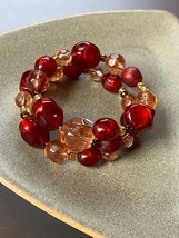 Cranberry &amp; Peach Various Shaped Plastic Bead Flexible Wrap Bracelet – 1... - £9.02 GBP