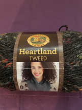 Lion Brand Heartland Tweed Worsted Weight Acrylic Yarn clr Black Cnyn Tweed - £4.11 GBP