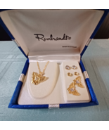 Rembrandt Gold Tone Jewelry Set Necklace Butterfly Necklace and Earrings... - $12.22 CAD
