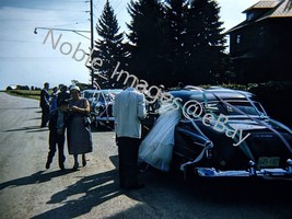 1958 Wedding Party entering Cars Oldsmobile Menomonie WI Kodachrome 35mm Slide - £4.28 GBP