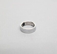 Oura Ring 4 Smart Ring Activity Tracker Size 11 - Silver (JZ90-54217-11) image 3