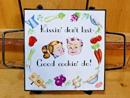Lefton Metal Ceramic Trivet-Kissin&#39; don&#39;t last Good cookin&#39; do! Vintage ... - $40.44