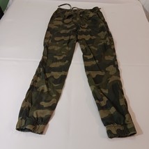 C&amp;C California Pants Women&#39;s Sz Small Green Camo Print Elastic Waist Dra... - €21,17 EUR