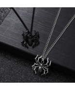 Retro 3D Halloween Spider Pendant Necklace (Silver, Black) - £11.00 GBP