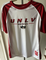 UNLV Rebels Vegas Jersey Short Sleeve Top Men&#39;s Size L Colosseum Athleti... - $37.39