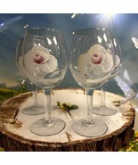Vintage Set of 4 Hand Painted White w/ Burgundy Flower 7” Glass  Wine Gl... - $670.20 MXN