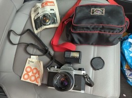 Asahi Pentax K1000 SLR 35mm Film Camera with 50 mm Lens &amp; Vivitar 51 flash as is - £189.49 GBP