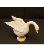 Vintage Norcrest porcelain swan figurine white with blue eyes made in Japan - $149.63 MXN