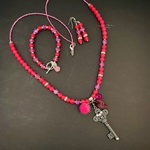 Boho Style Pink Czech Crystal Necklace Earrings Bracelet Set Silver Tone Key Fur - £40.08 GBP