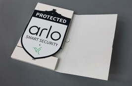 Arlo Essential Spotlight Wireless 1080p Surveillance Camera - White (4-Pack) image 11