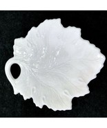 Fenton Vintage 1950’s Milk Glass Leaf Design Pattern Serving Dish - £31.35 GBP