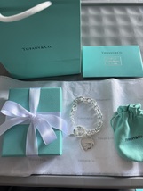 Tiffany &amp; Co heart toggle bracelet 20cms - £138.41 GBP