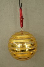 2004 Christmas Tree Ornament Hand Blown Gold Embossed Spiral Round Globe 5&quot; - £17.61 GBP