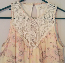 O&#39;Neill dress size XS sleeveless flower print lace accent fancy sundress - $12.13