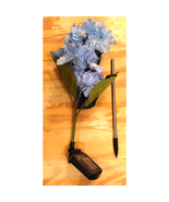New Plow &amp; Hearth Flower Blue Hydrangea SolarLite Power Garden Stake Out... - $146.03 MXN