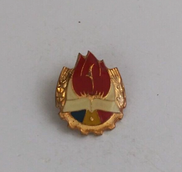 Vintage Eternal Flame Lapel Hat Pin - $6.44