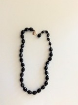 Costume Jewelry Small Black Oval Shape Necklace - Length: 18&quot; - $4.00