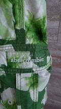 Boys Abercrombie &amp; Fitch Board Shorts Green Floral Cargo Swimsuit XL - $9.88