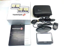 Tom Tom GO 730 GPS Bundle Touch Screen Navigation System w/Case USB Cord Charger - £22.80 GBP