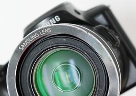 Samsung WB2100 16.4MP Digital Camera image 3