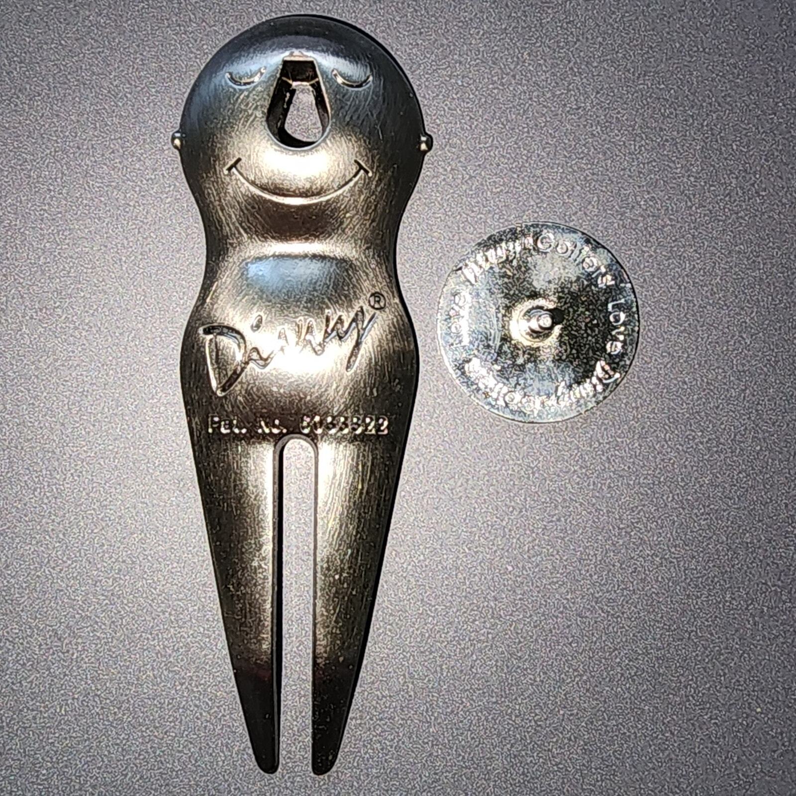 Boeing Divvy Pitchfork Golf Divot Repair Tool & Magnetic Ball Marker Vintage  Item image 3