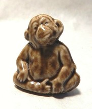 Vintage Wade Whimsies Red Rose Tea Chimpanzee Figurine Animal Series #2 - £4.74 GBP