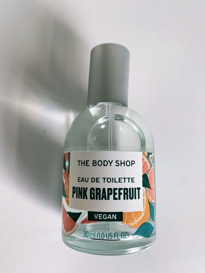 The Body Shop Pink Grapefruit Eau De Toilette Perfume Original 1oz 30ml NEW