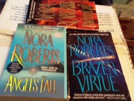 Nora Roberts 30 Paperback Lot - £23.52 GBP