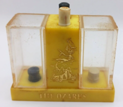 Yellow Plastic Push Button Salt and Pepper Shakers The Ozarks Vintage - £7.91 GBP