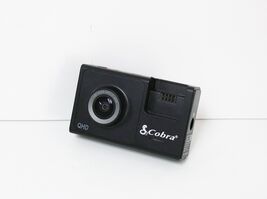 Cobra SC 200D Dual-View Smart Dash Cam with Rear-View Camera image 2