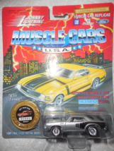 Johnny Lightning Muscle Cars Silver &quot;&#39;71 Hemi Cuda&quot; Mint On Sealed Card 1/64 - £3.93 GBP